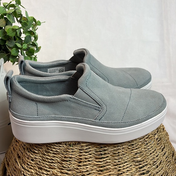 TOMS Platform Tristan Slip On Sneaker size 7.5 - stone gray. NWOT - Picture 2 of 5